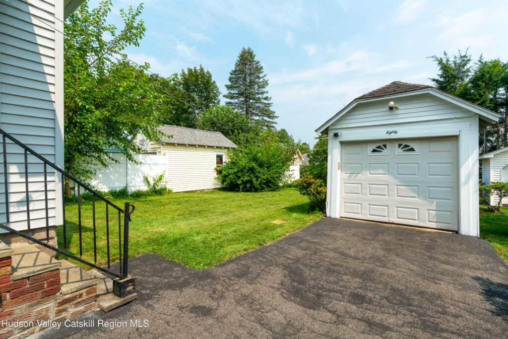 80 Roosevelt Avenue, Kingston, NY 12401 - Photo 21 of 22