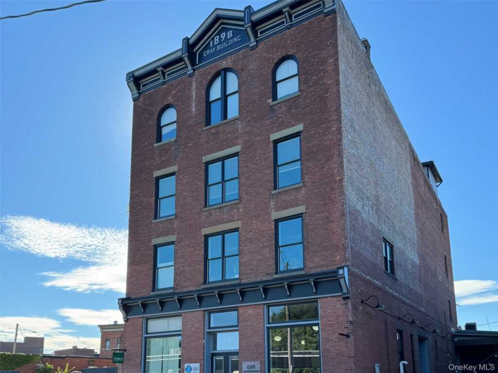 15 Railroad Avenue, Unit #2A, Kingston, NY 12401 - Photo 3 of 27