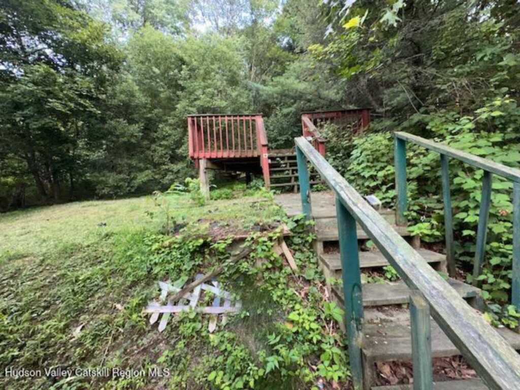 136 Third Avenue, Kingston, NY 12401 - Photo 10 of 10