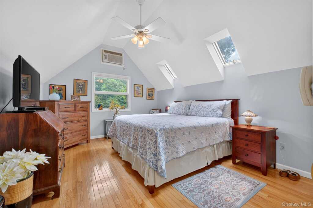 201 Esopus Creek Road, Saugerties, NY 12477 - Photo 20 of 50