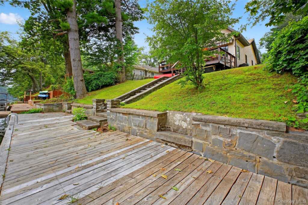 201 Esopus Creek Road, Saugerties, NY 12477 - Photo 35 of 50