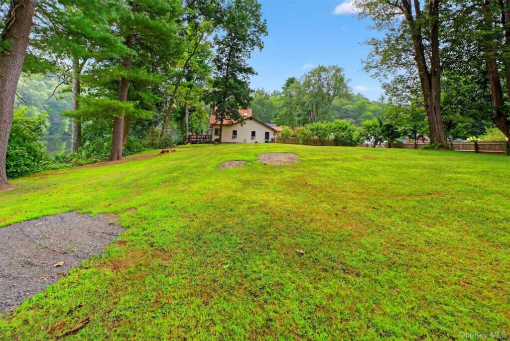 201 Esopus Creek Road, Saugerties, NY 12477 - Photo 42 of 50