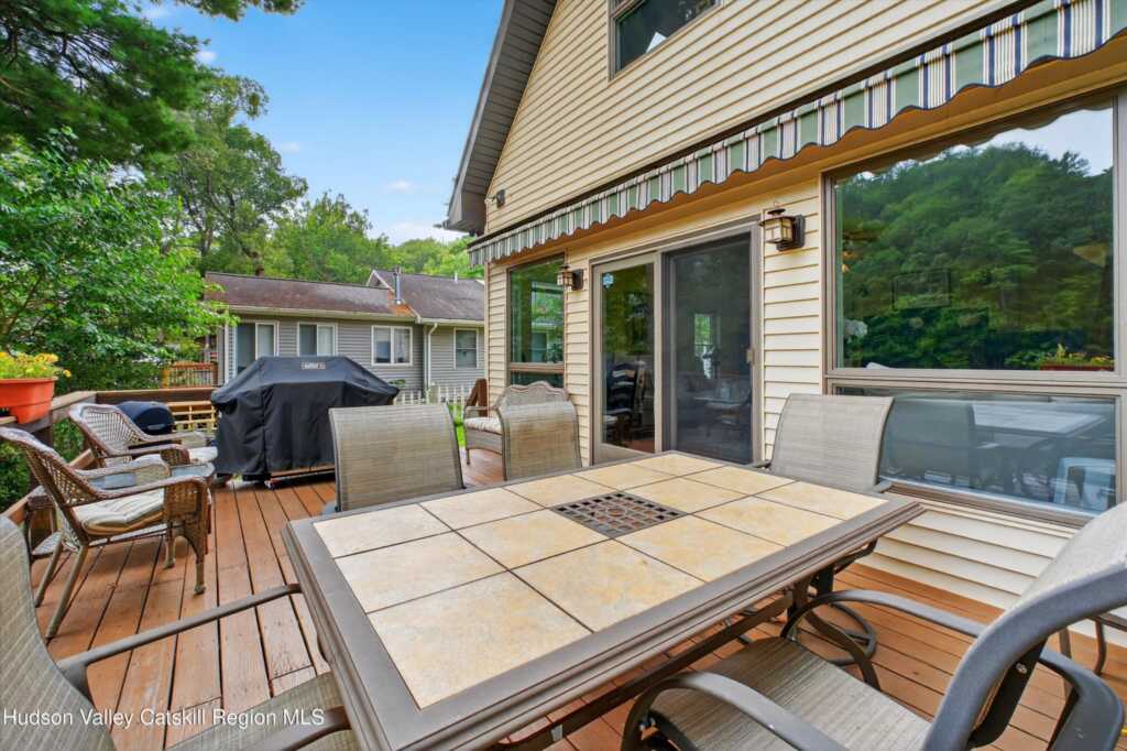 201 Esopus Creek Road, Saugerties, NY 12477 - Photo 27 of 49