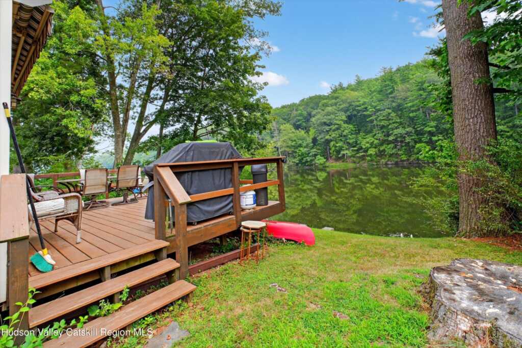 201 Esopus Creek Road, Saugerties, NY 12477 - Photo 31 of 49