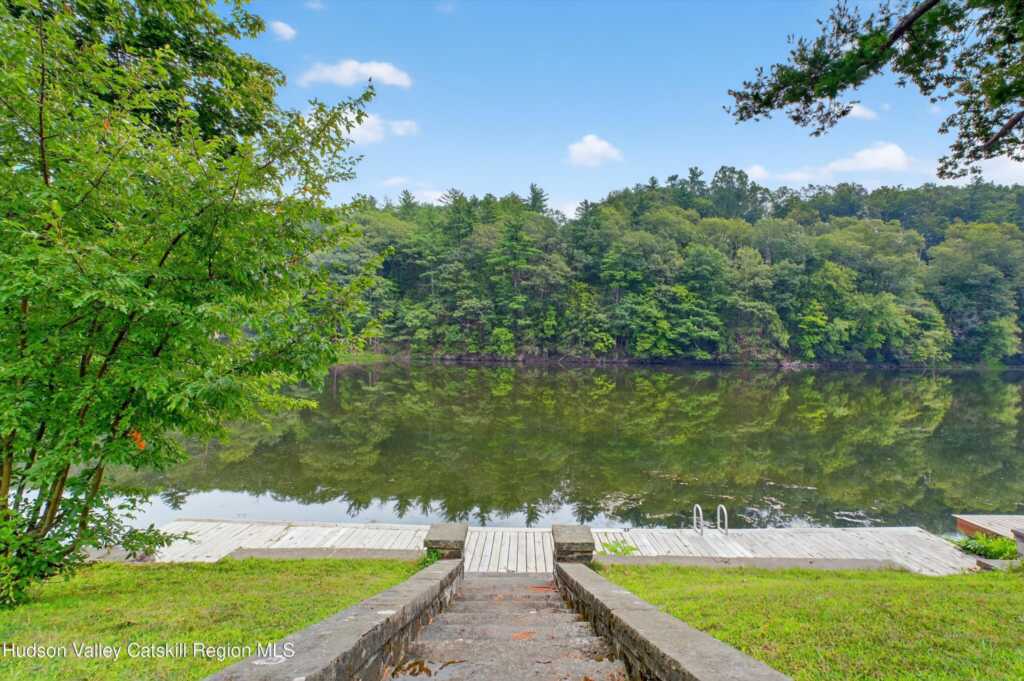 201 Esopus Creek Road, Saugerties, NY 12477 - Photo 34 of 49