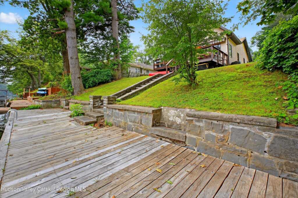201 Esopus Creek Road, Saugerties, NY 12477 - Photo 37 of 49