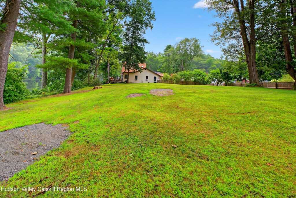 201 Esopus Creek Road, Saugerties, NY 12477 - Photo 44 of 49