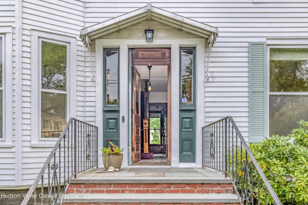 50 Spring Street, Kingston, NY 12401 - Photo 4 of 39