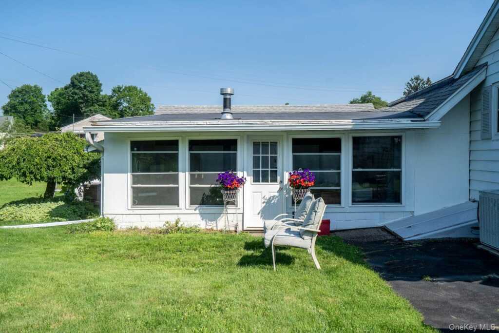101 Hinsdale Street, Kingston, NY 12401 - Photo 22 of 27