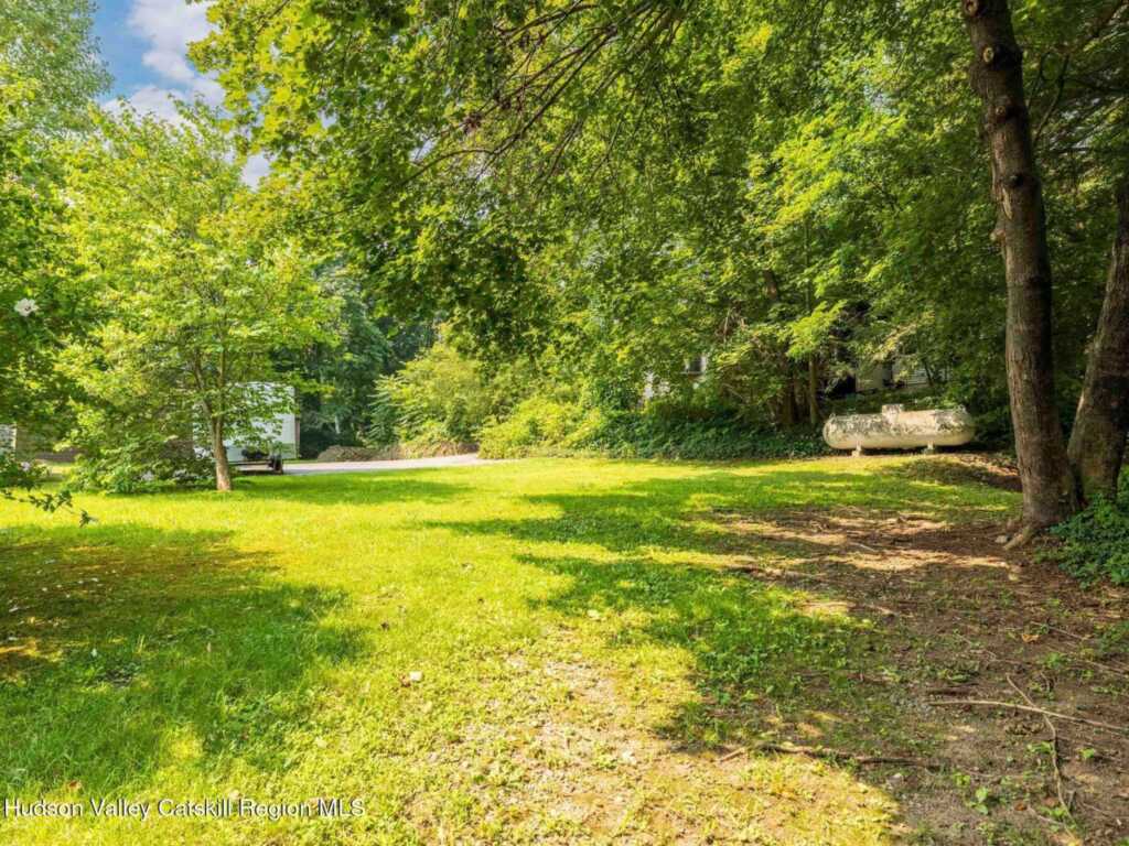 174 North Drive, Saugerties, NY 12477 - Photo 28 of 30