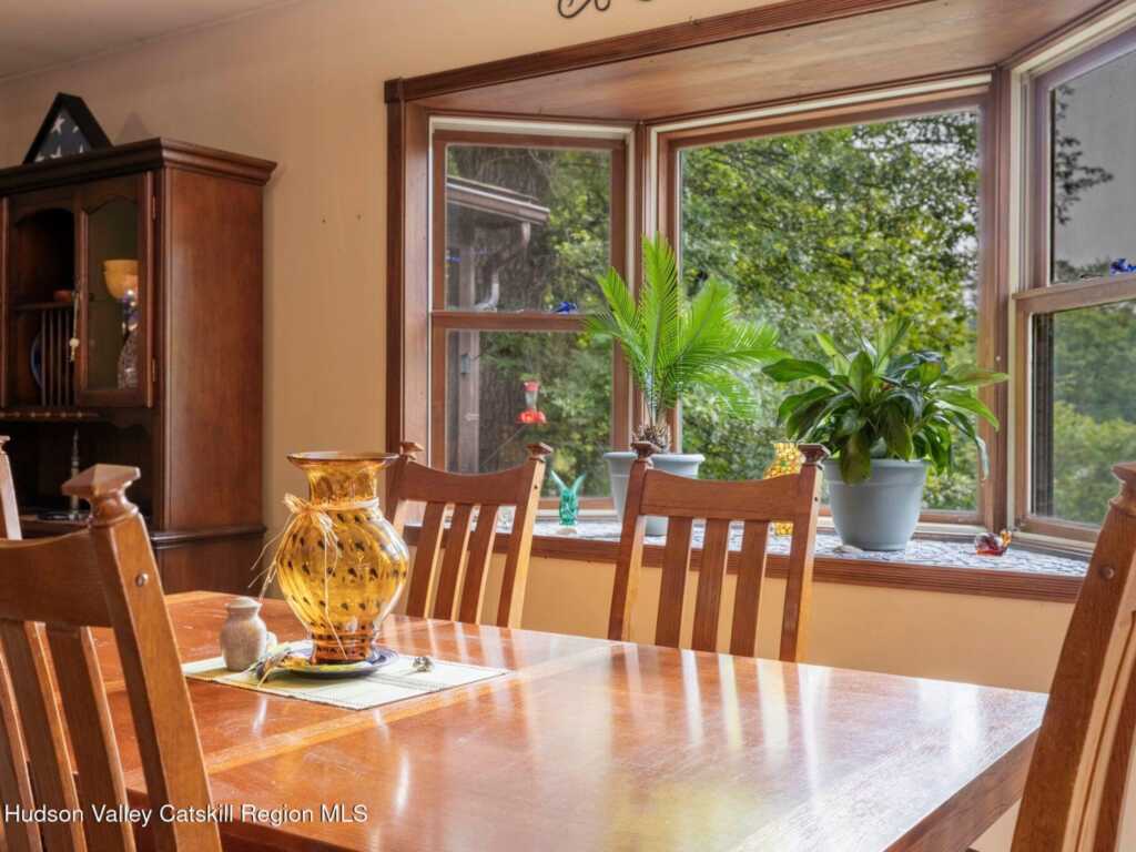 174 North Drive, Saugerties, NY 12477 - Photo 8 of 30