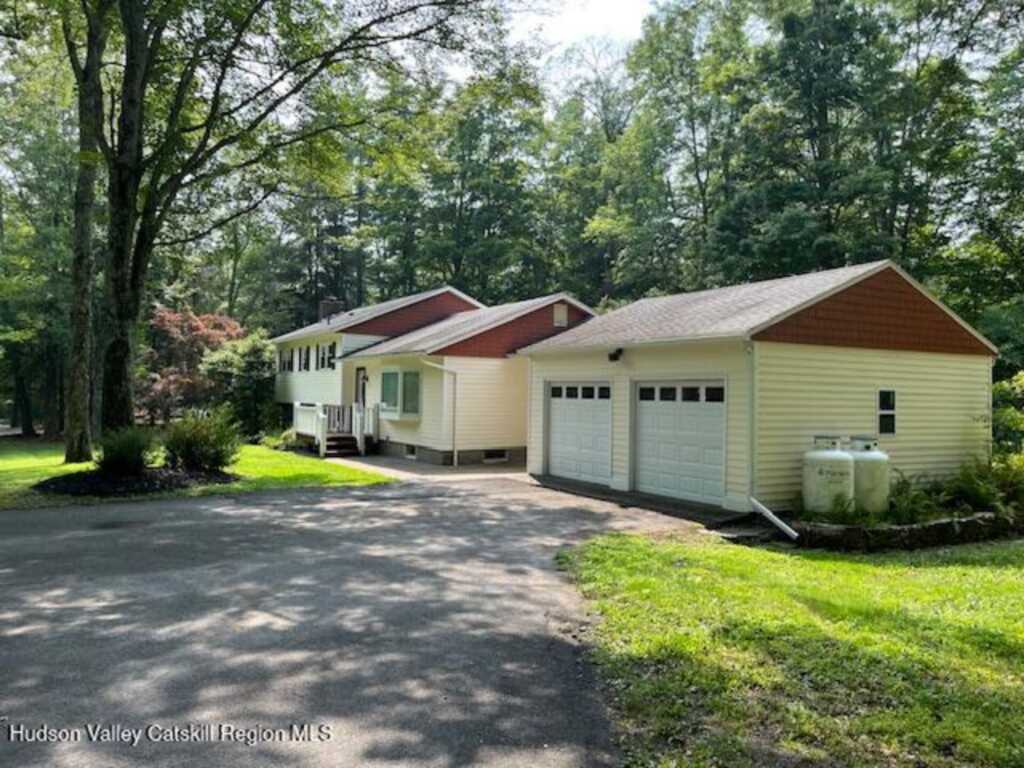 177 Buck Road, Stone Ridge, NY 12484 - Photo 5 of 39