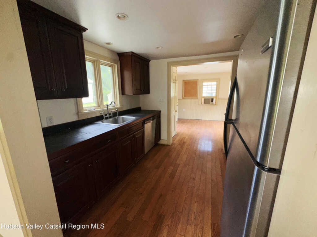 4098 Us-209, Stone Ridge, NY 12484 - Photo 2 of 12