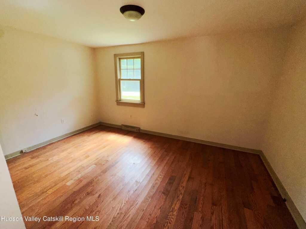 4098 Us-209, Stone Ridge, NY 12484 - Photo 7 of 12