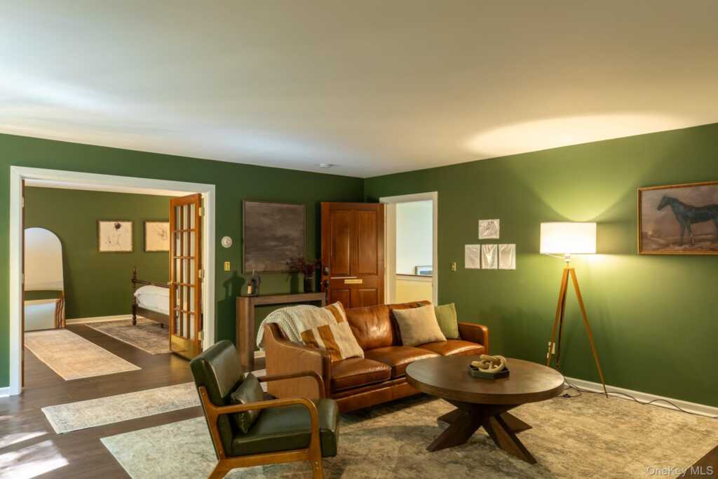 439 Lake drive, Rhinebeck, NY 12572 - Photo 24 of 37