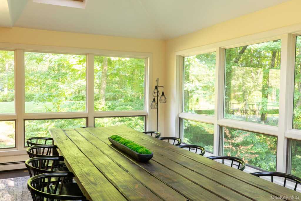 439 Lake drive, Rhinebeck, NY 12572 - Photo 6 of 37
