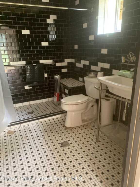 333 West Saugerties Rd, Saugerties, NY 12477 - Photo 4 of 10