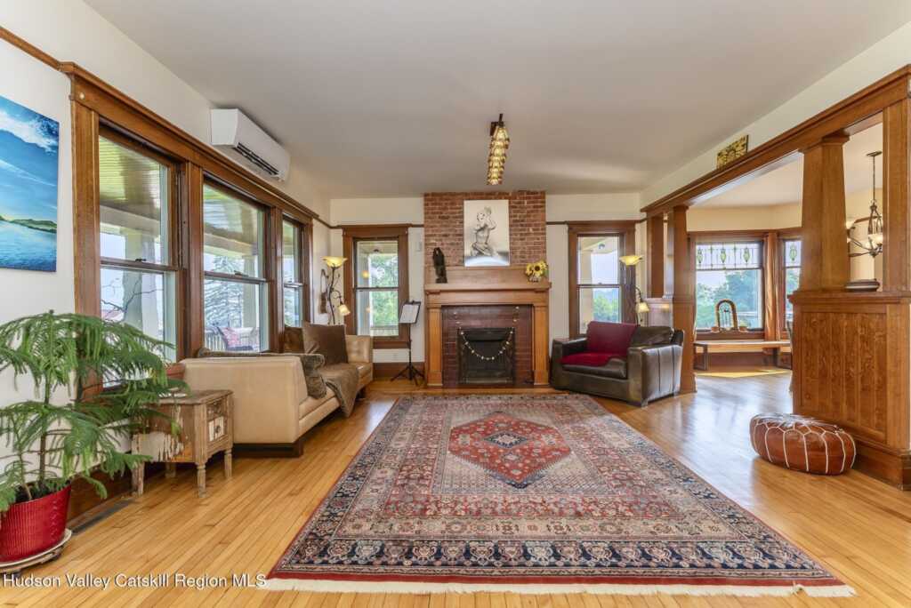 108 Latham Circle, Saugerties, NY 12477 - Photo 4 of 50