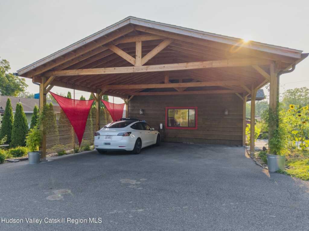 108 Latham Circle, Saugerties, NY 12477 - Photo 48 of 50