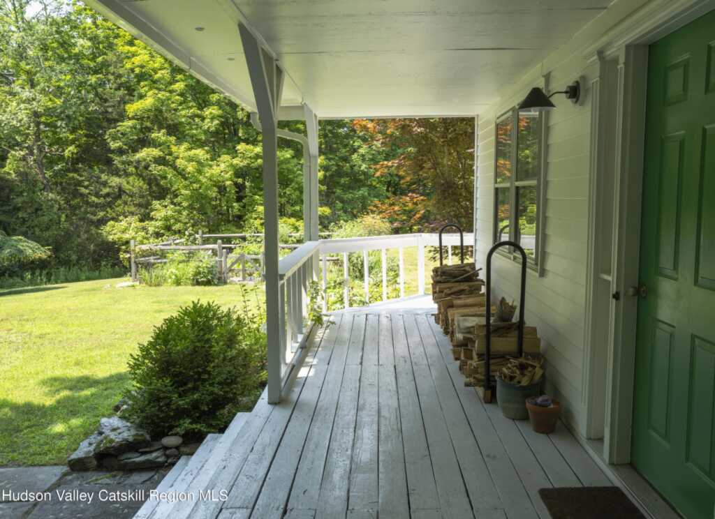 4 Molland Drive, Rhinebeck, NY 12572 - Photo 4 of 27