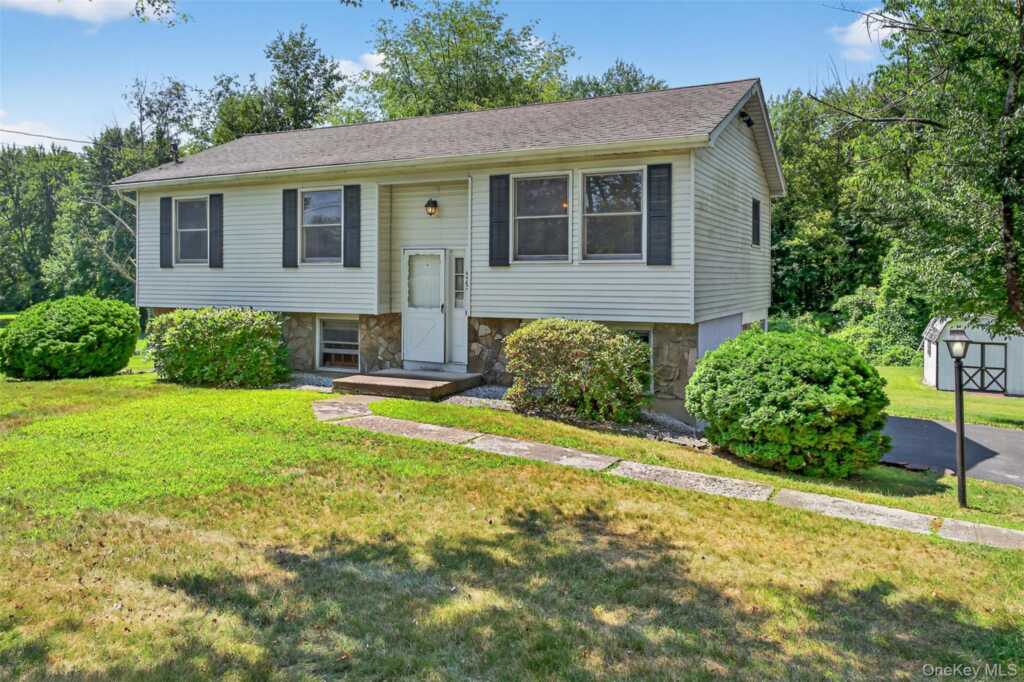 323 Ohioville Road, New Paltz, NY 12561