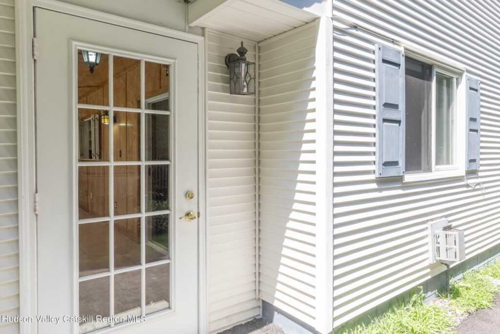 408 Fairview Ave Avenue, Hurley, NY 12443 - Photo 33 of 43