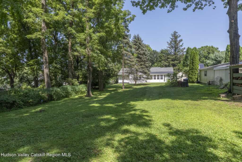 408 Fairview Ave Avenue, Hurley, NY 12443 - Photo 42 of 43