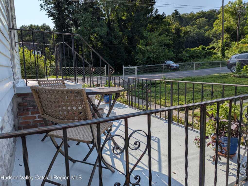 407 Delaware Avenue, Kingston, NY 12401 - Photo 29 of 44