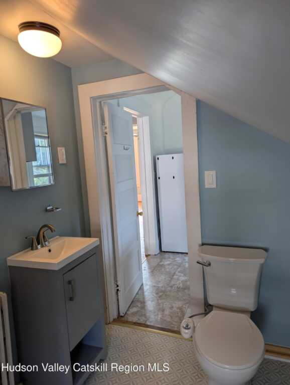 407 Delaware Avenue, Kingston, NY 12401 - Photo 27 of 44