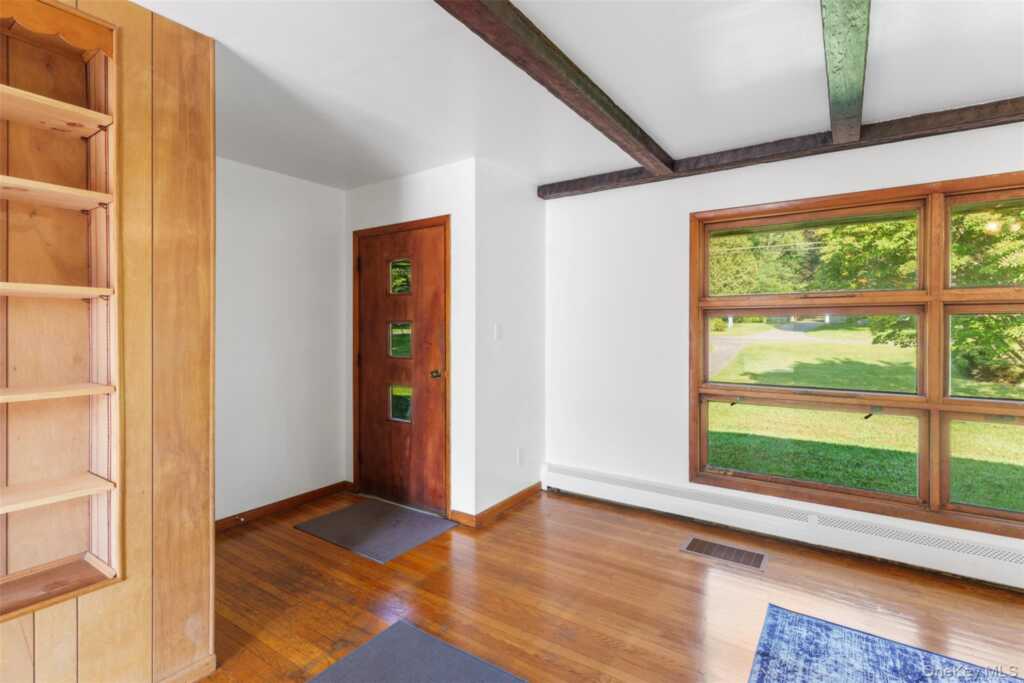 140 Ohioville Road, New Paltz, NY 12561 - Photo 7 of 32