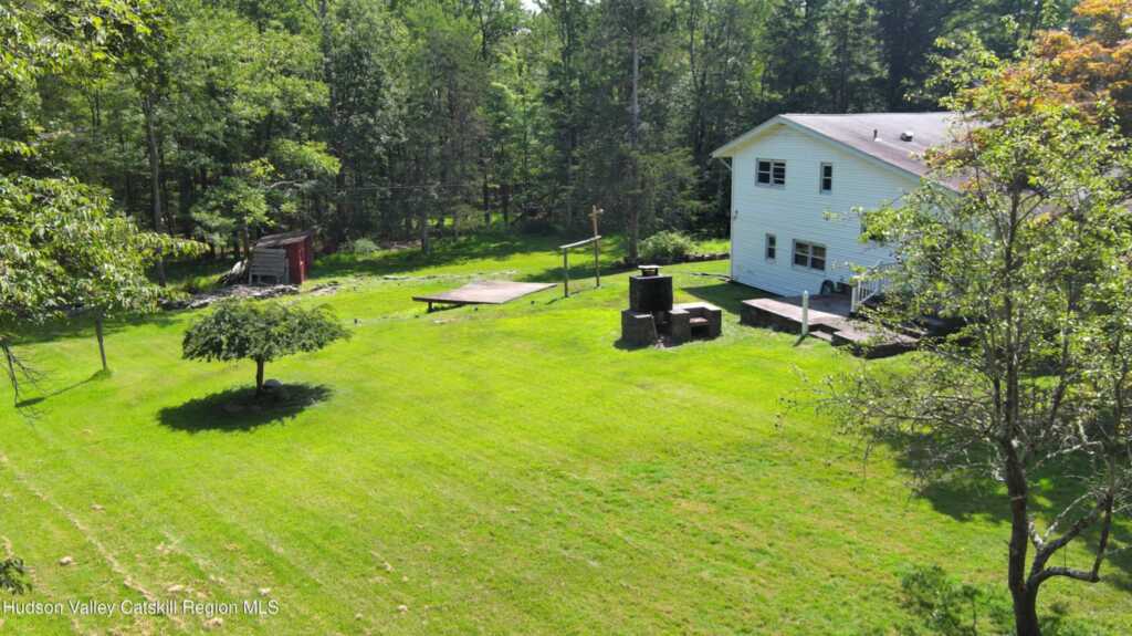 38 Arnold Drive, Woodstock, NY 12498 - Photo 2 of 27