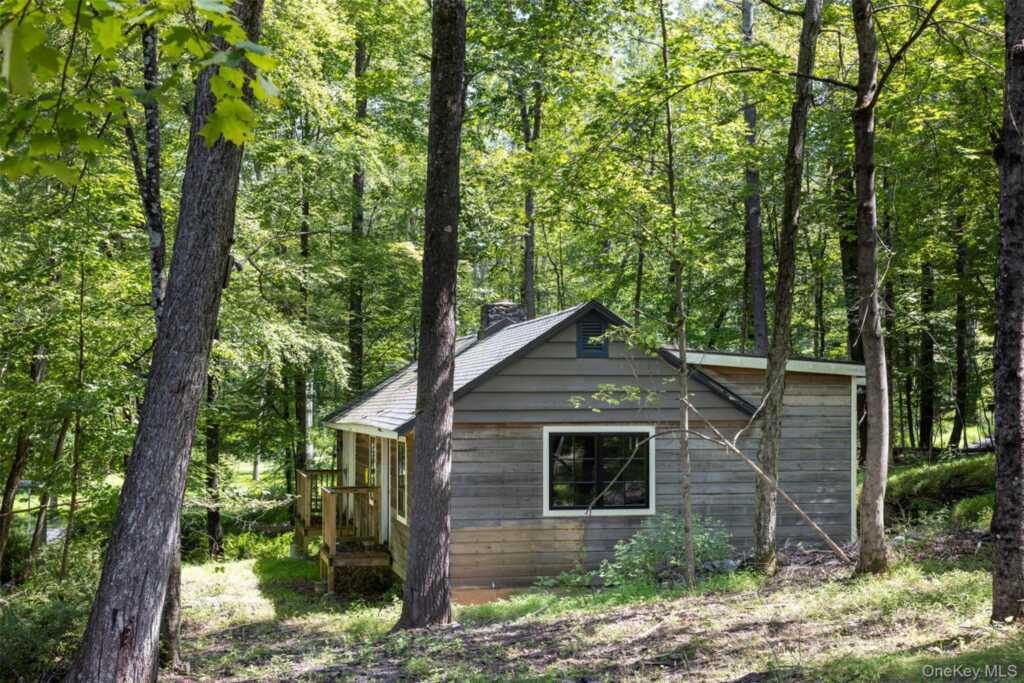 20 Country Club Lane, Woodstock, NY 12498 - Photo 15 of 17