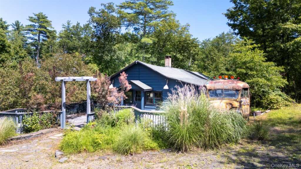 20 Country Club Lane, Woodstock, NY 12498 - Photo 7 of 17