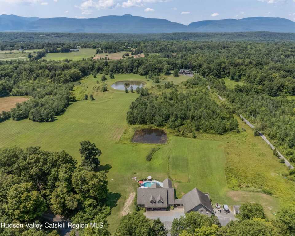 45 Sunset View Drive, Saugerties, NY 12477 - Photo 4 of 50