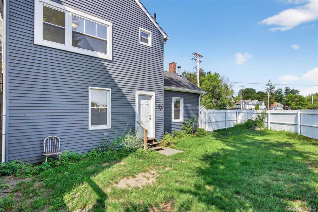 110 Pine Street, Kingston, NY 12401 - Photo 18 of 25