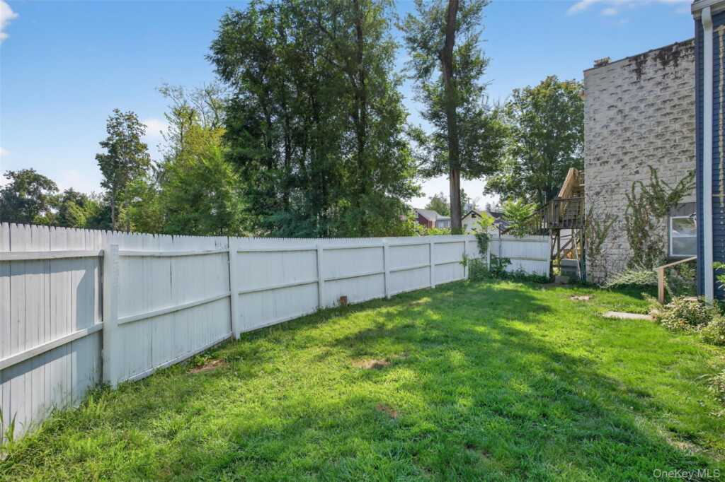 110 Pine Street, Kingston, NY 12401 - Photo 19 of 25