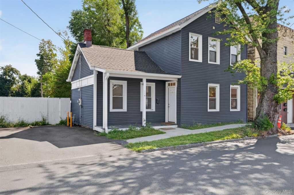 110 Pine Street, Kingston, NY 12401 - Photo 2 of 25