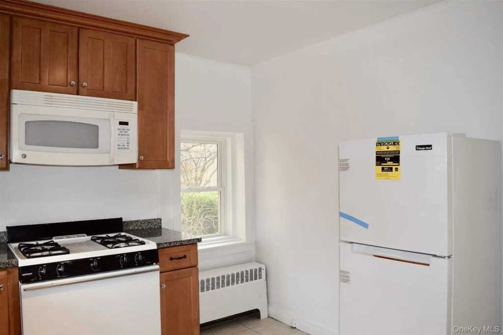33 Mill Street, Unit #1, Rhinebeck, NY 12572 - Photo 8 of 10