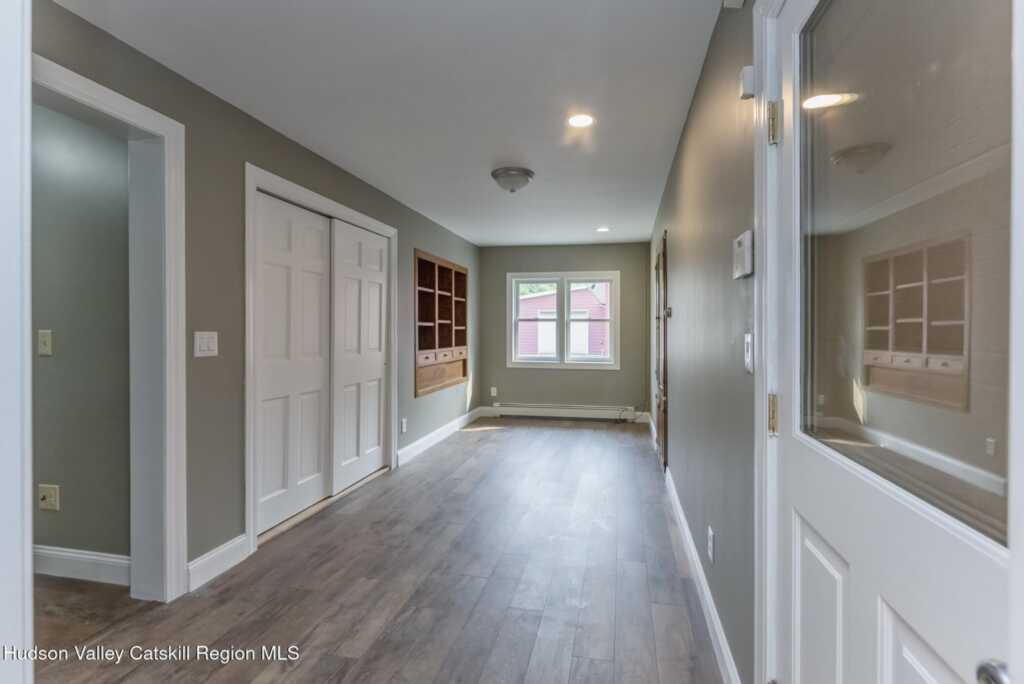 2084 Route 32, Saugerties, NY 12477 - Photo 16 of 44