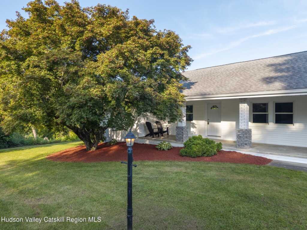 2084 Route 32, Saugerties, NY 12477 - Photo 2 of 44