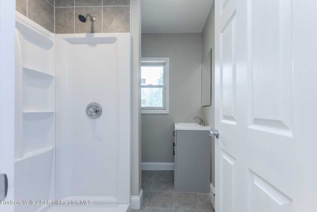 2084 Route 32, Saugerties, NY 12477 - Photo 28 of 44