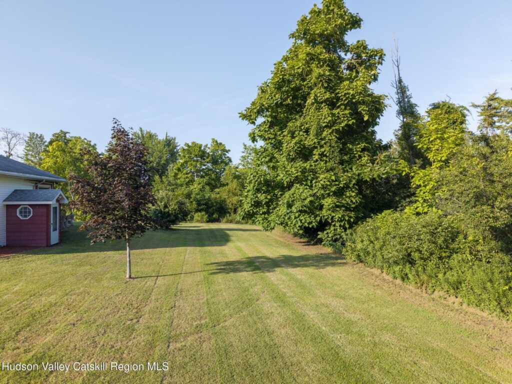 2084 Route 32, Saugerties, NY 12477 - Photo 40 of 44