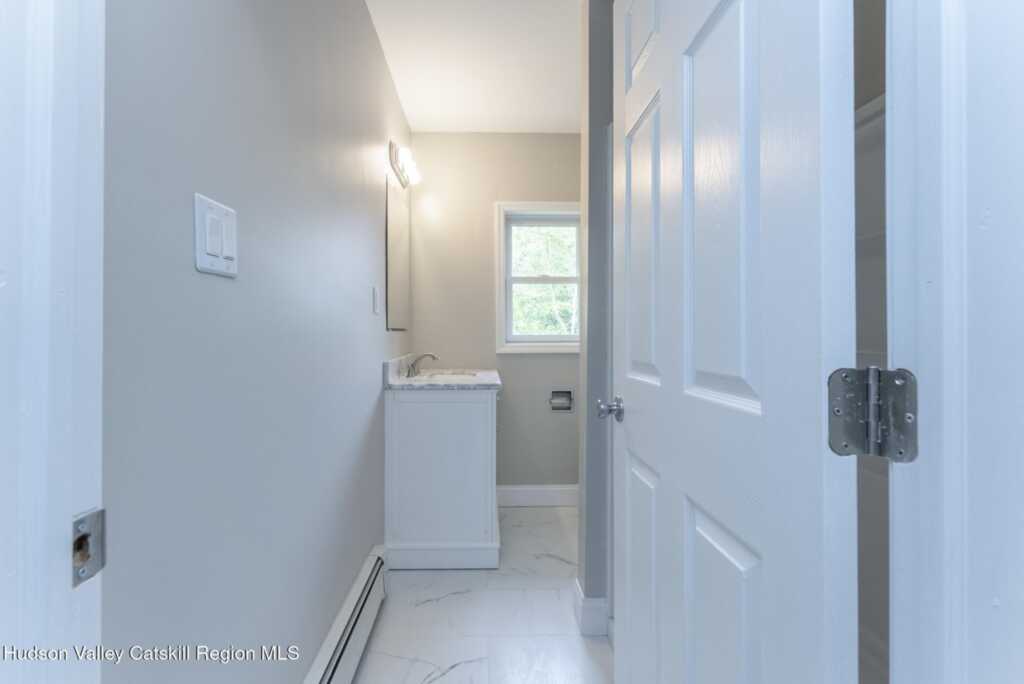 2084 Route 32, Saugerties, NY 12477 - Photo 45 of 50