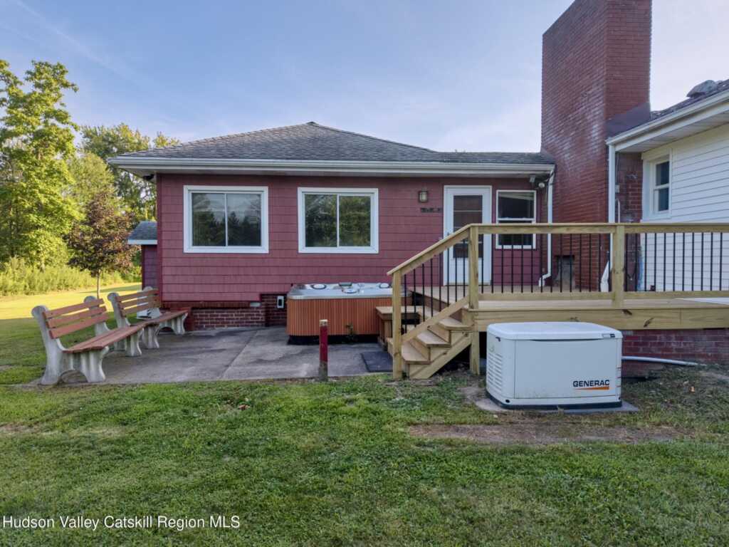 2084 Route 32, Saugerties, NY 12477 - Photo 49 of 50