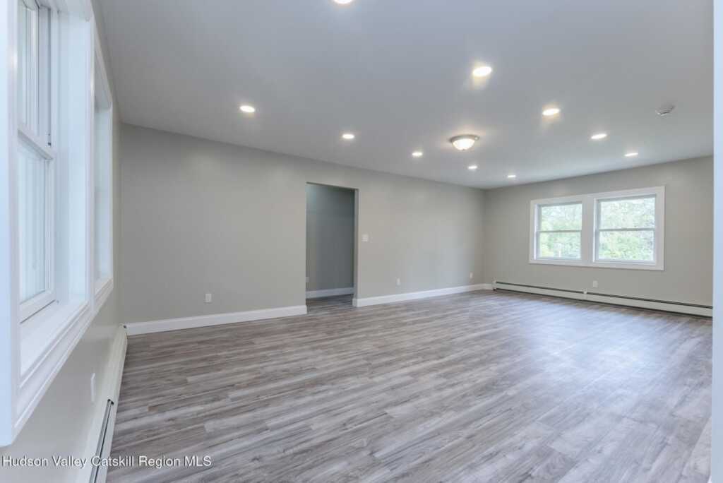 2084 Route 32, Saugerties, NY 12477 - Photo 6 of 44