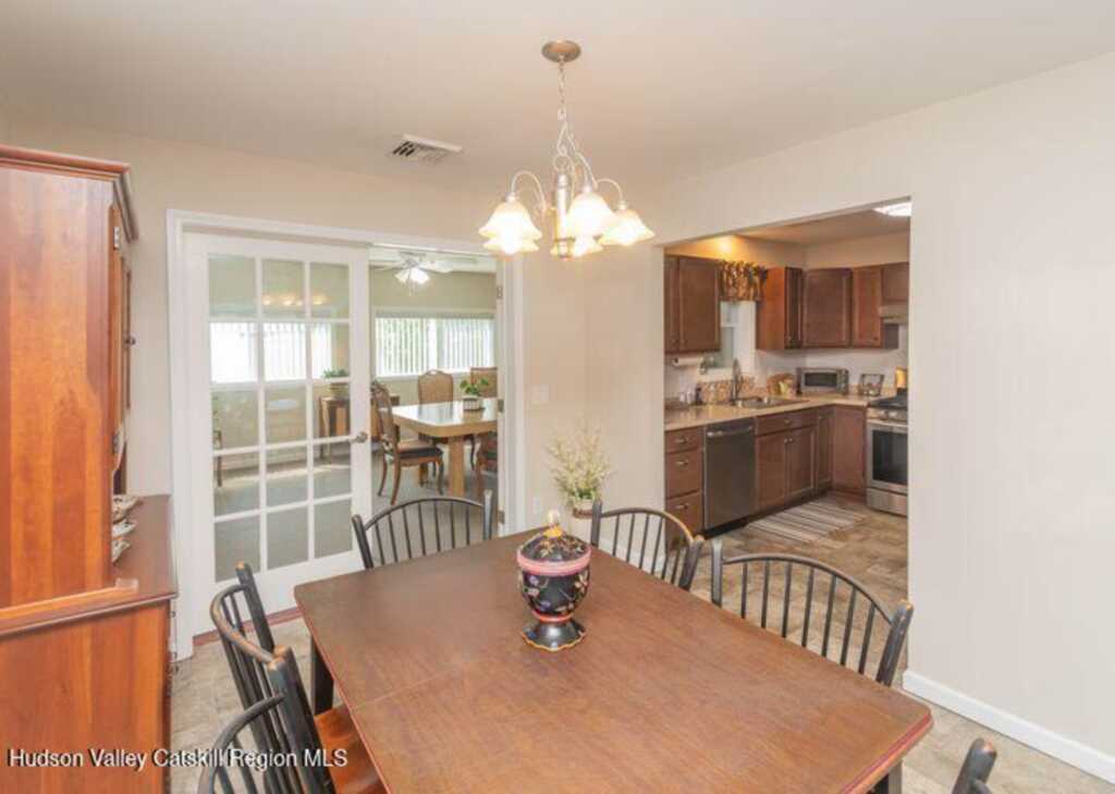 5 Meadowbrook Drive, Kingston, NY 12401 - Photo 7 of 29