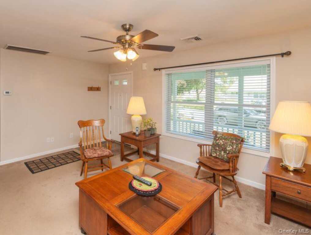 5 Meadowbrook Drive, Kingston, NY 12401 - Photo 4 of 34