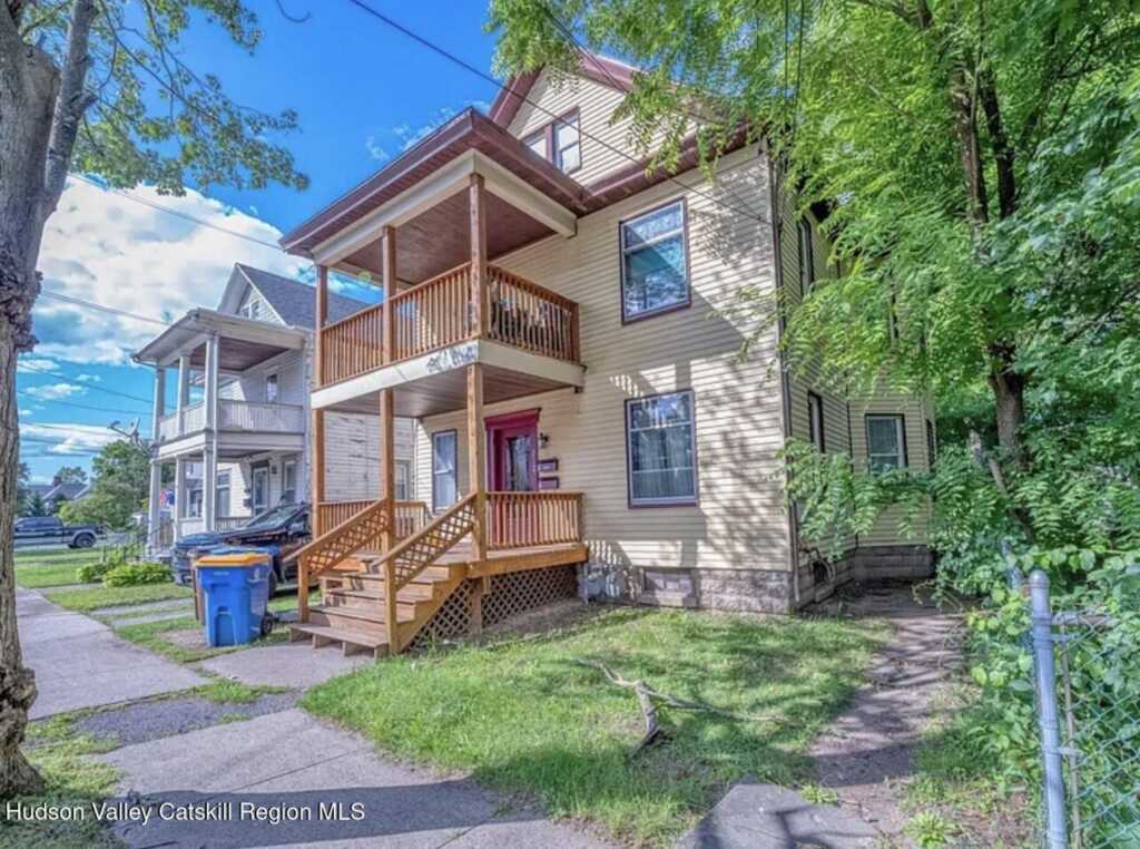 212 Ten Broeck Avenue, Kingston, NY 12401 - Photo 2 of 22