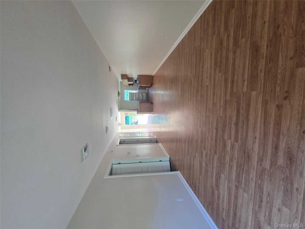 1-18 Willow Way, Unit #2, Rhinebeck, NY 12572 - Photo 11 of 14