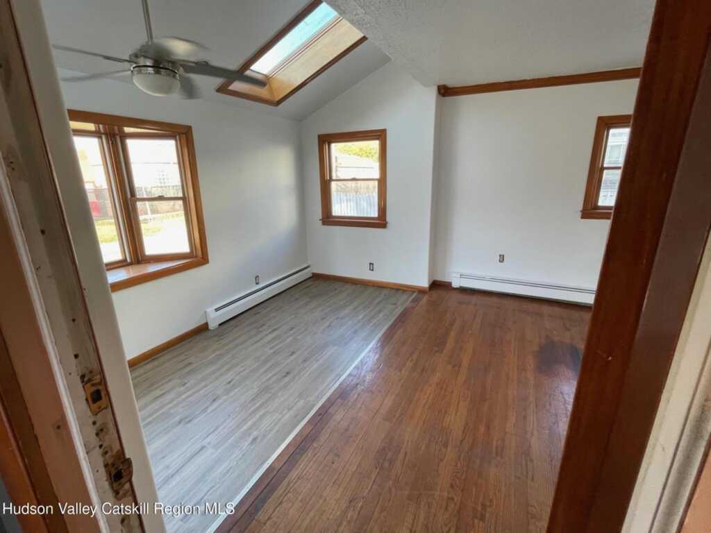 25 Prospect Street, Kingston, NY 12401 - Photo 12 of 22